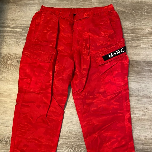 M+RC Noir Red Cargo Pants - Picture 1 of 3